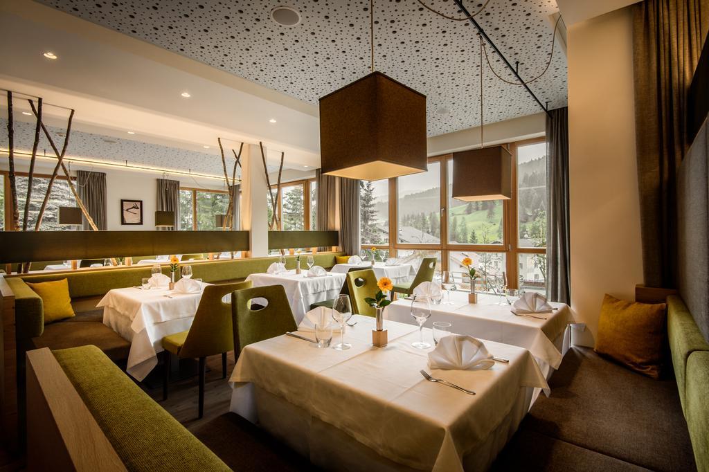 Hotel Diamant San Cassiano  Eksteriør billede