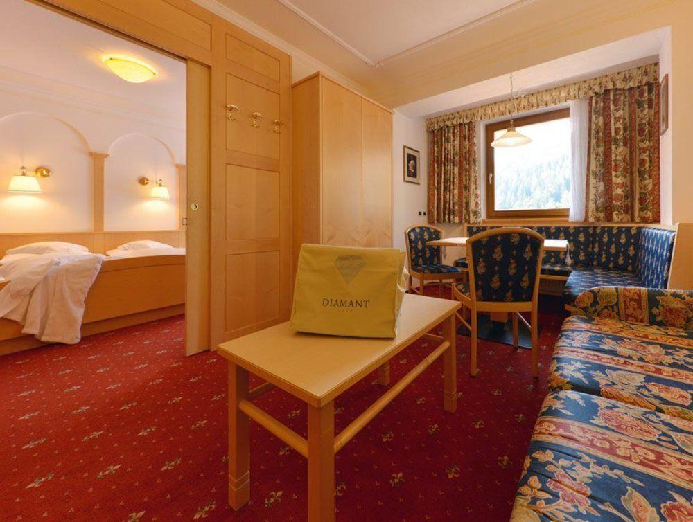 Hotel Diamant San Cassiano  Eksteriør billede