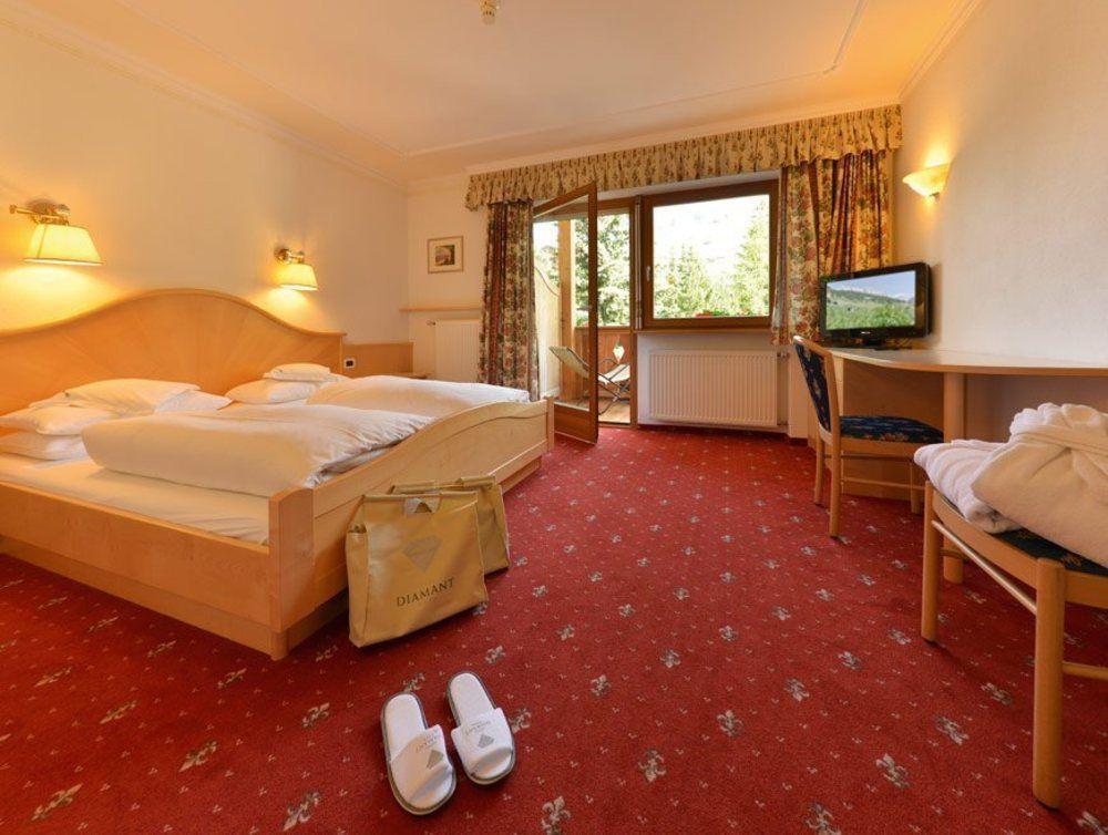 Hotel Diamant San Cassiano  Eksteriør billede