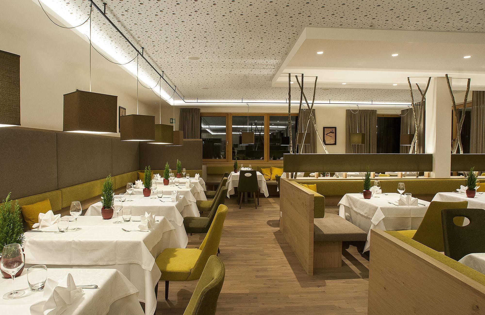 Hotel Diamant San Cassiano  Eksteriør billede